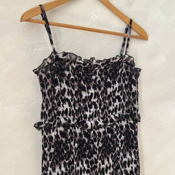 MABLE VIDA STRAP SMOCKED MAXI DRESS LEOPARD ruched ruffled - Picture 3 of 11